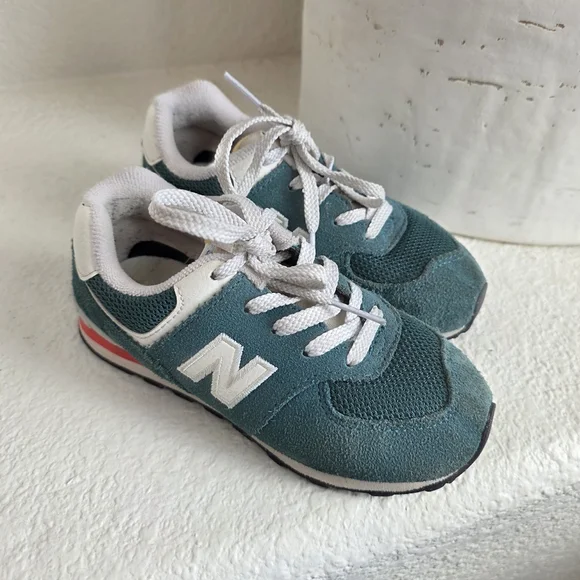 Toddler New Balance Classic 574 In New Spruce - Picture 3 of 13